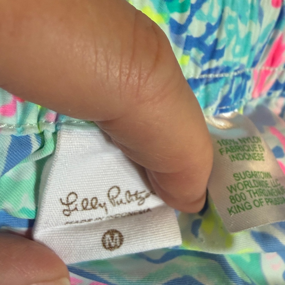 Lilly Pulitzer Shorts - Picture 3 of 3